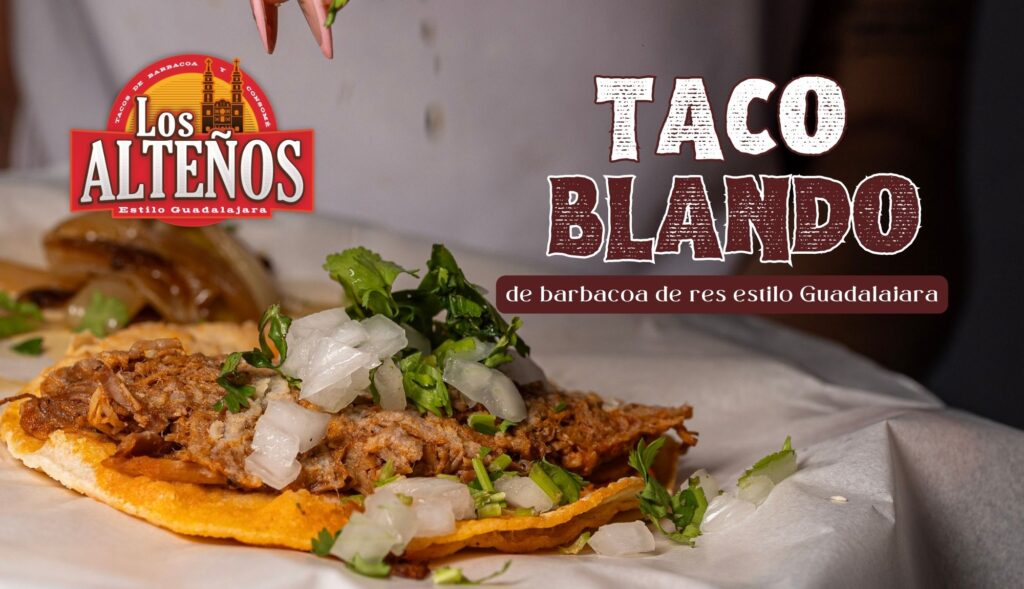 taco-blando--de-barbacoa-de-res-los-altenos-cancun